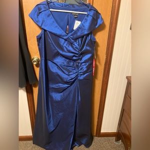 Jessica Howard women’s new with tags semi formal dress